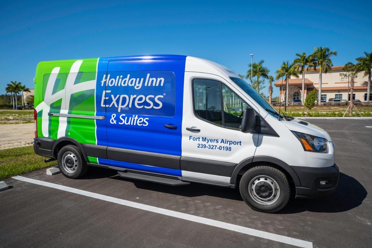 Holiday Inn Express & Suites - Fort Myers Airport By Ihg Exteriör bild