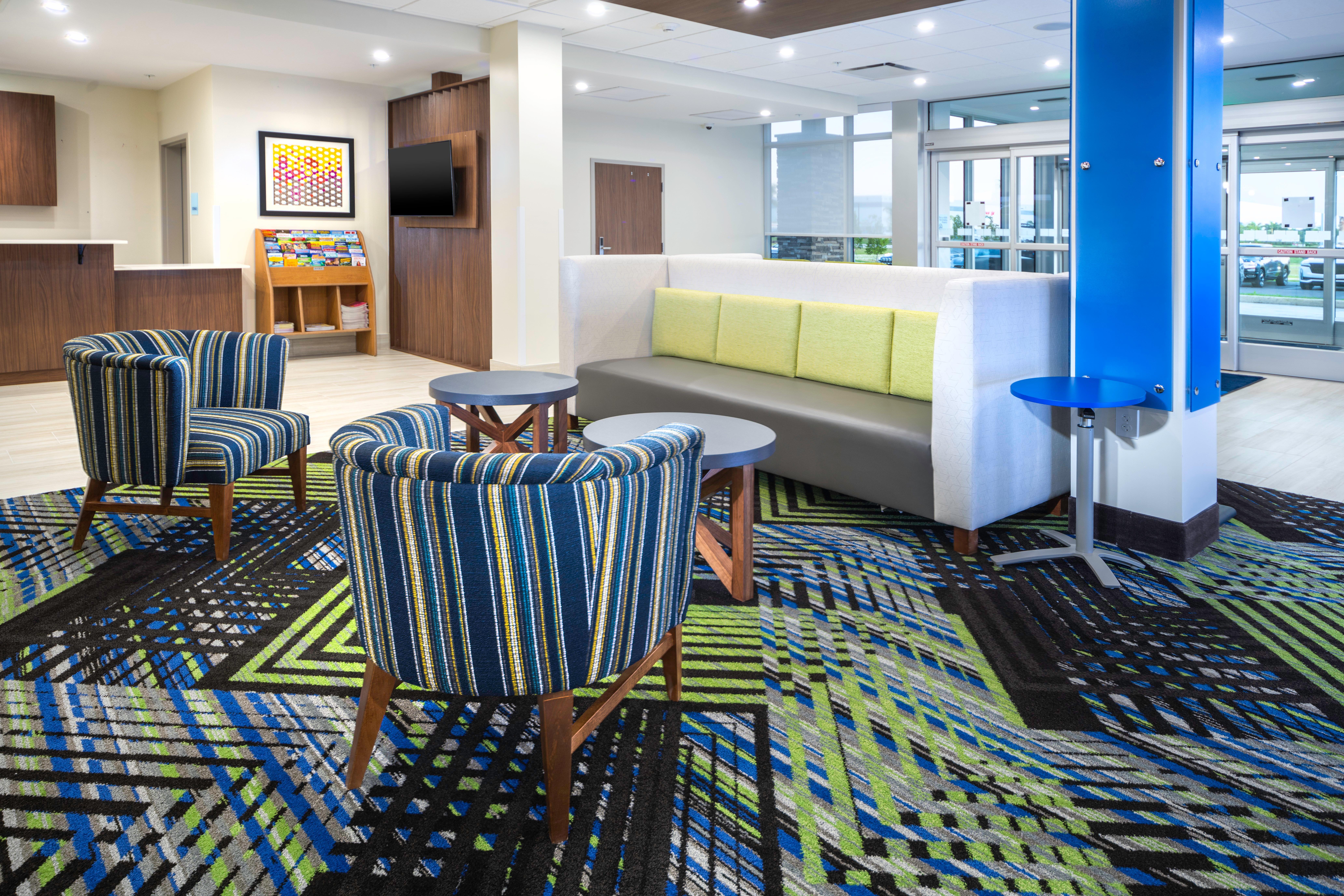 Holiday Inn Express & Suites - Fort Myers Airport By Ihg Exteriör bild